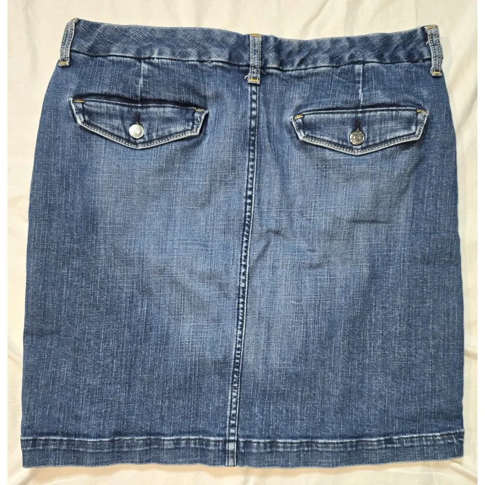 Banana Republic Size 10 Women's Denim Skirt Fall '09 - 32